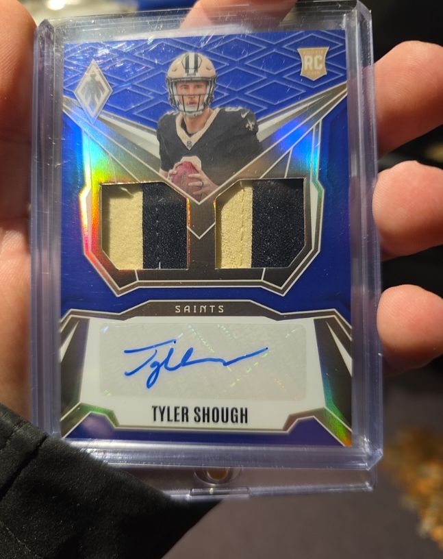 2025 Panini Phoenix Dual Rookie Patch Autographs #DRP-TSH Tyler Shough — front