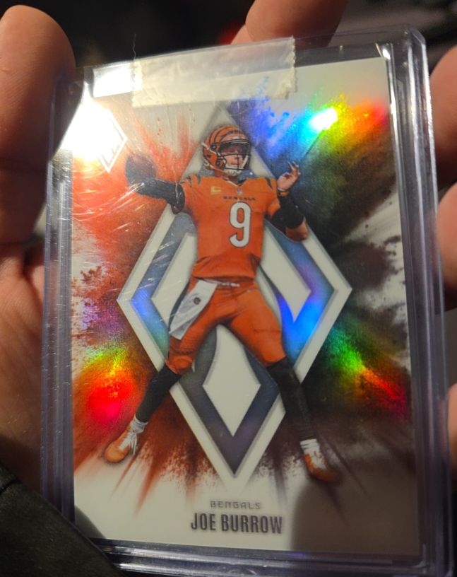 2025 Panini Phoenix #17 Joe Burrow Color Blast — front