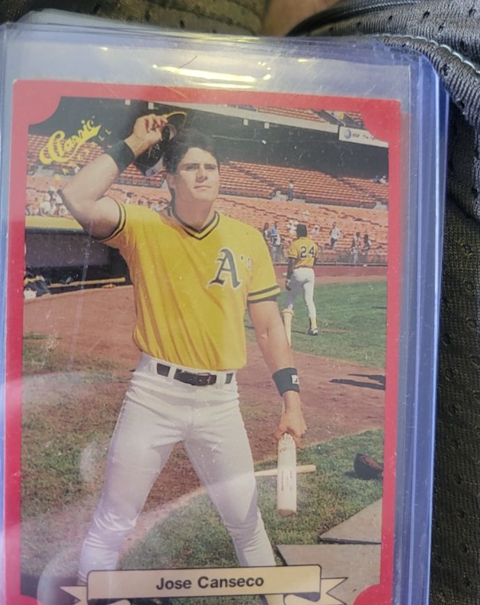 1988 Classic Red #165 Jose Canseco — front