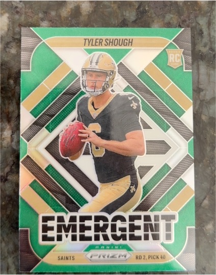 2025 Panini Prizm #8 Tyler Shough Emergent Rookie — front