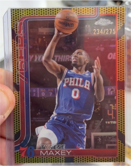 2025-26 Topps Chrome #185 Tyrese Maxey — front