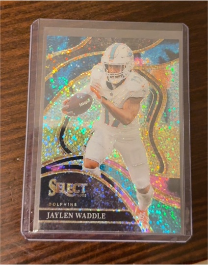 2023 Panini Select Club Level #257 Jaylen Waddle — front
