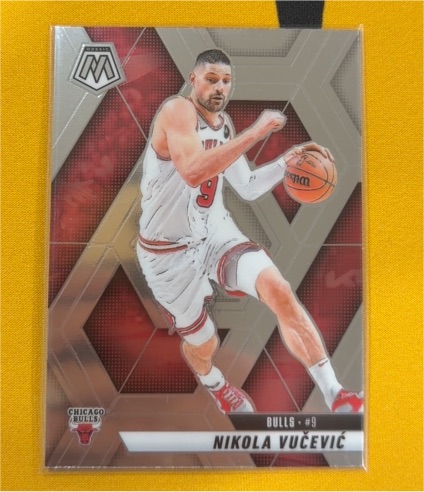 2024-25 Panini Mosaic #168 Nikola Vučević — front