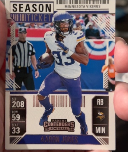 2024 Panini Contenders Season Ticket #64 Aaron Jones — front