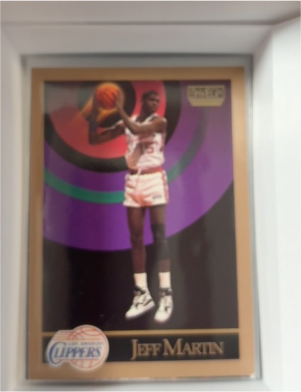 1990-91 SkyBox #130 Jeff Martin — front