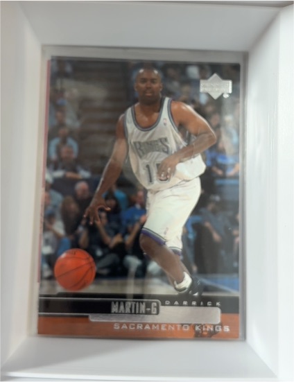 1999-00 Upper Deck #284 Darrick Martin — front