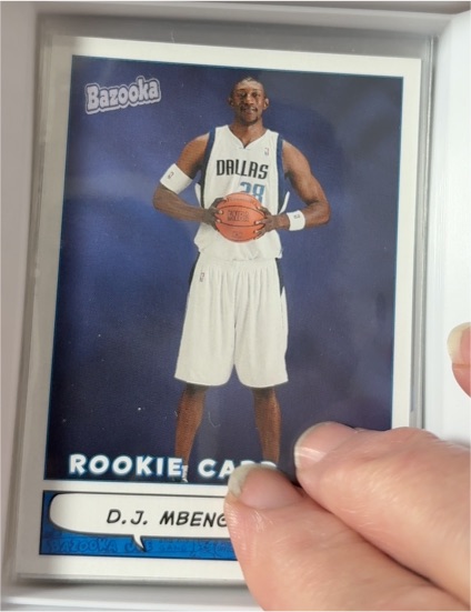 2004 Topps Bazooka #177 D.J. Mbenga — front