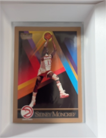 1990-91 SkyBox #367 Sidney Moncrief — front