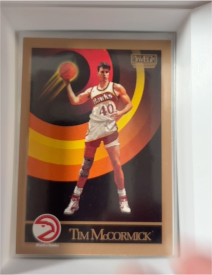 1990-91 SkyBox #366 Tim McCormick Atlanta Hawks — front
