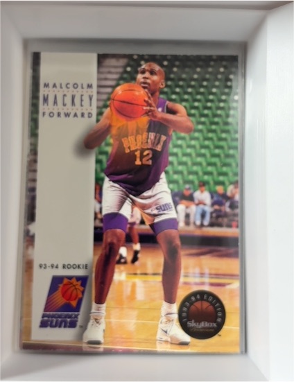1993-94 SkyBox Premium #268 Malcolm Mackey — front