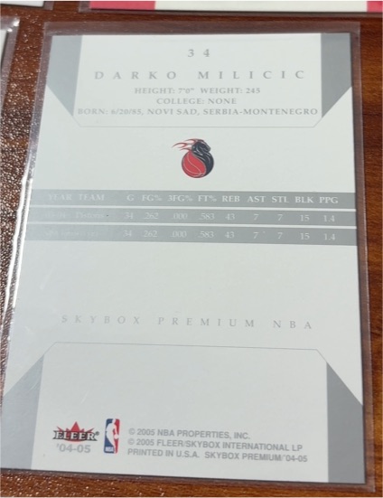 2004-05 Fleer Skybox Premium #34 Darko Milicic — front