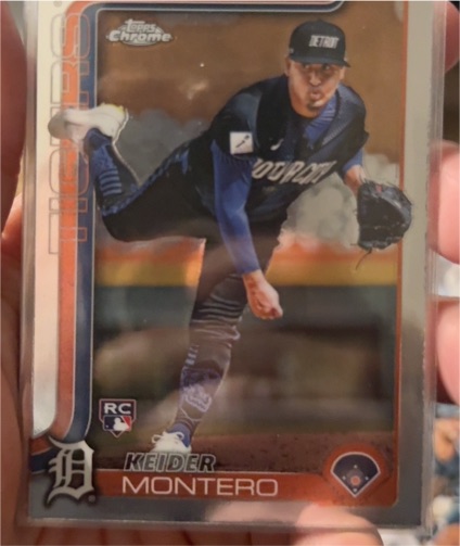 2025 Topps Chrome #7 Keider Montero — front