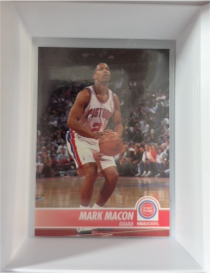 1994-95 Hoops #61 Mark Macon — front
