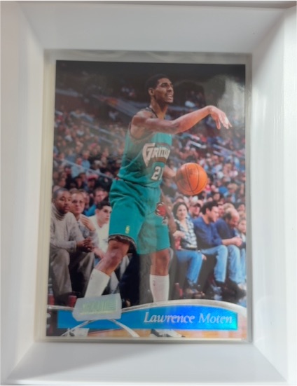 1997-98 Topps Stadium Club #111 Lawrence Moten — front