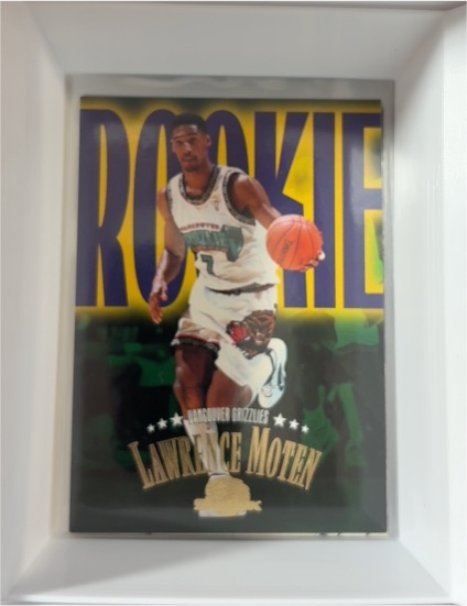 1995-96 SkyBox Premium #246 Lawrence Moten — front