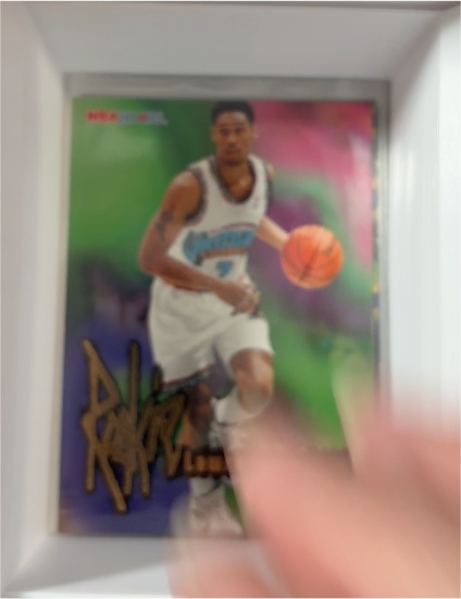 1998-99 SkyBox Premium #233 Ricky Davis RC Rookie Hornets — front