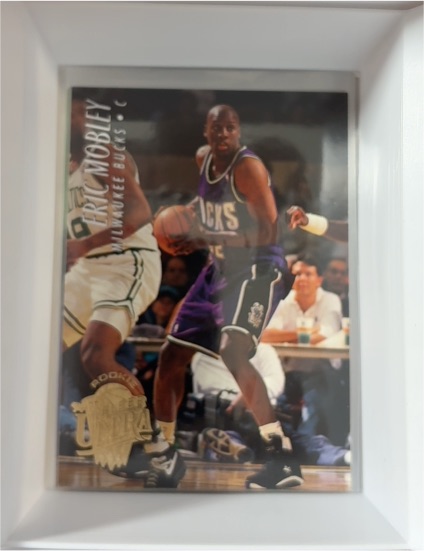 1994-95 Fleer Ultra #284 Eric Mobley — front