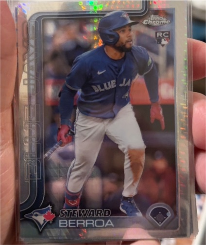 2025 Topps Chrome #163 Steward Berroa — front