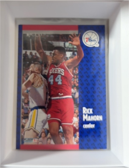 1991-92 Fleer #156 Rick Mahorn — front
