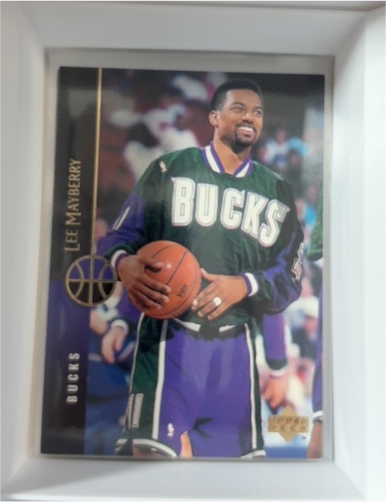 1994-95 Upper Deck #125 Lee Mayberry Milwaukee Bucks — front