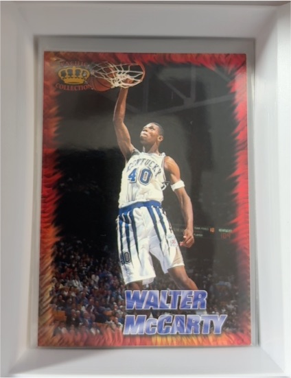 1996 Crown Collector Walter McCarty Kentucky Wildcats — front