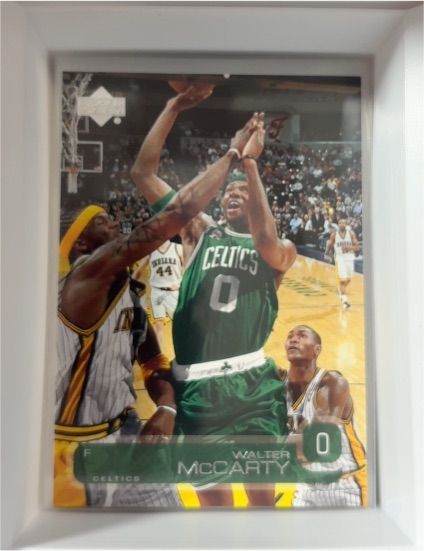 1997-98 Upper Deck #0 Walter McCarty — front