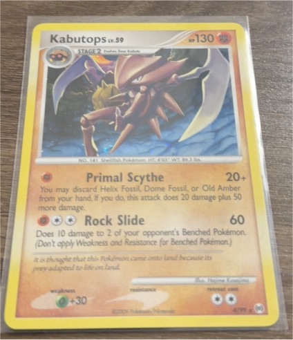 2009 Pokémon Arceus #4 Kabutops — front