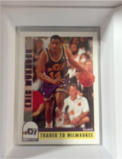 1992-93 Hoops #228 Eric Murdock — front