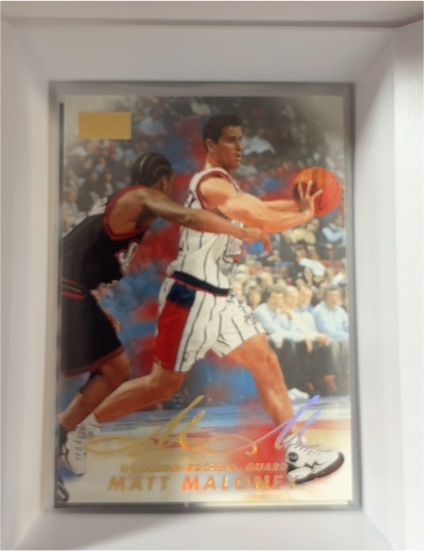 1998-99 SkyBox Premium #61 Matt Maloney — front