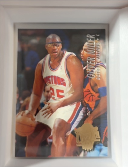 1994-95 Fleer Ultra #242 Oliver Miller — front
