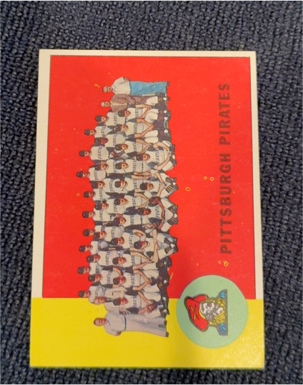 1963 Topps #151 Pittsburgh Pirates Team — front