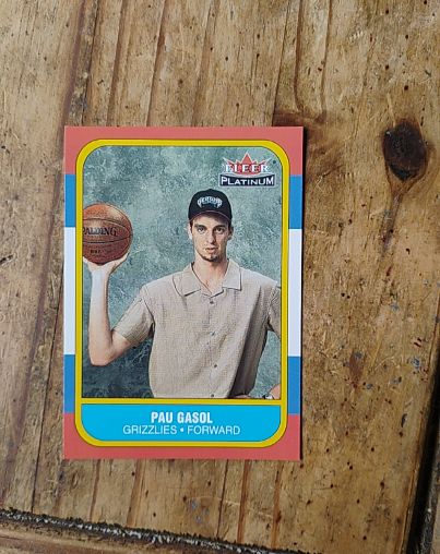 2001-02 Fleer Platinum #235 Pau Gasol — front