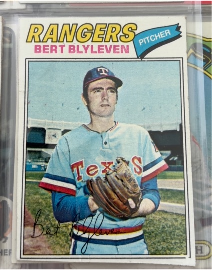 1977 Topps #630 Bert Blyleven — front