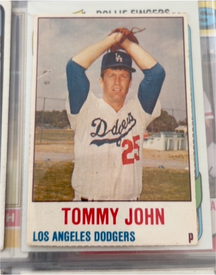 1978 Hostess #7 Tommy John — front
