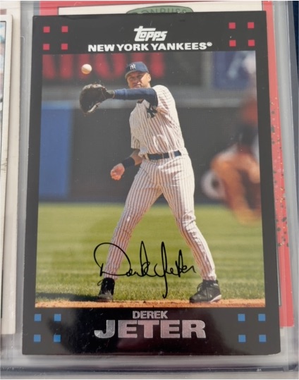 2007 Topps #NYY1 Derek Jeter — front