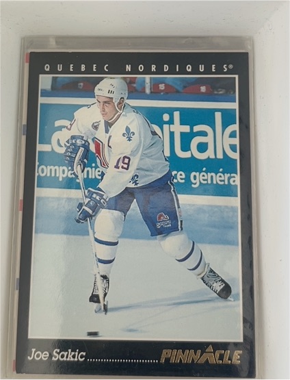 1992-93 Pinnacle #150 Joe Sakic — front