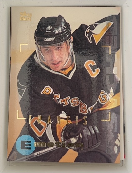 1995-96 SkyBox E-Motion #136 Ron Francis — front