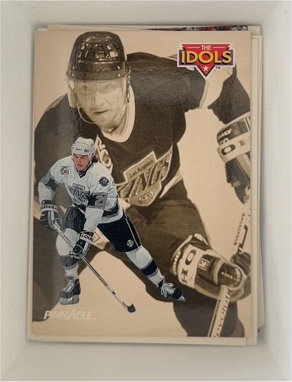 1992-93 Pinnacle The Idols #249 Petr Nedved — front