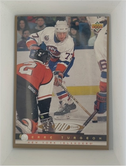 1993-94 Upper Deck #224 Pierre Turgeon New York Islanders — front