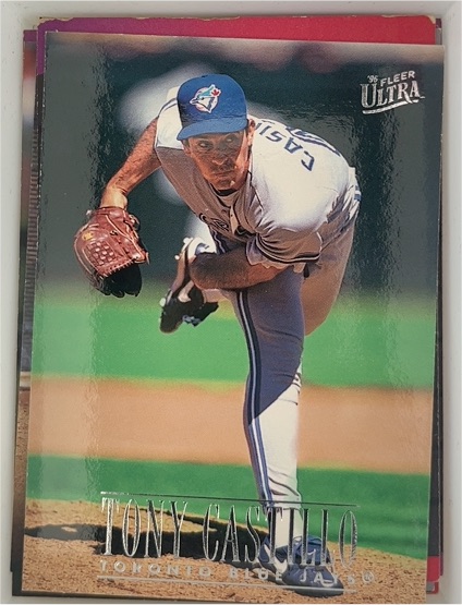 1996 Fleer Ultra #144 Tony Castillo — front