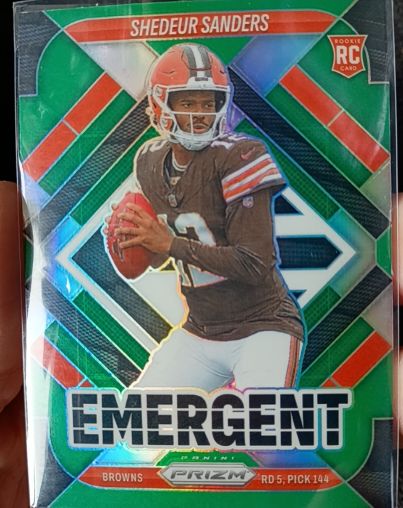 2025 Panini Prizm Emergent #17 Shedeur Sanders — front