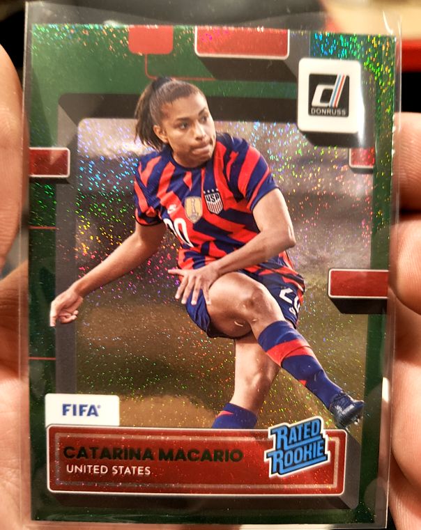 2022-23 Donruss FIFA #191 Catarina Macario — front