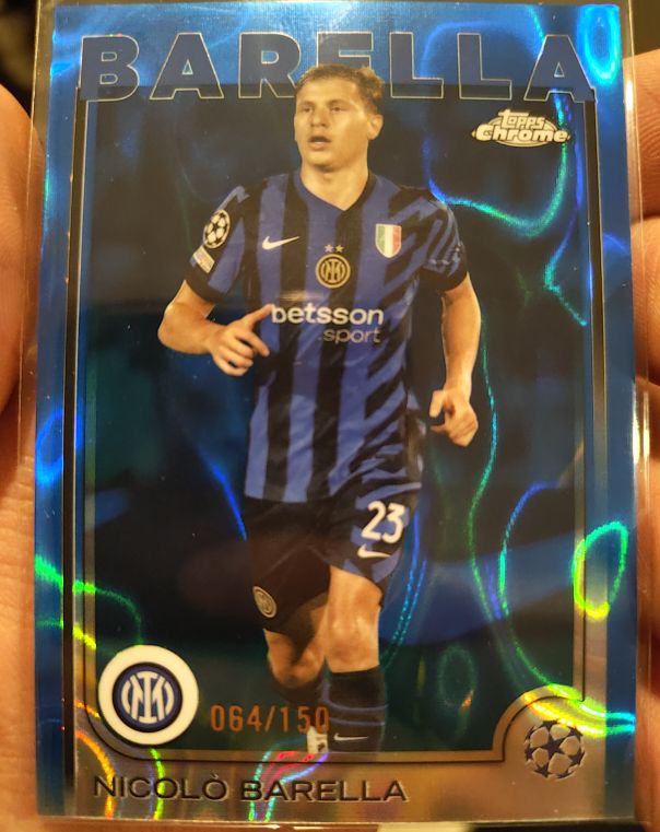 2024-25 Topps Chrome UEFA #23 Nicolò Barella Blue Lava Refractor #/150 — front