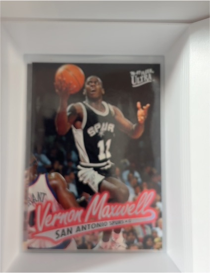 1996-97 Fleer Ultra #242 Vernon Maxwell — front