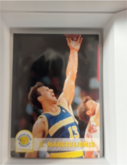 1993-94 Skybox NBA Hoops #72 Sarunas Marciulionis — front