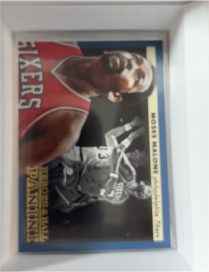 2012-13 Panini Heroes of the Hall #3 Moses Malone — front