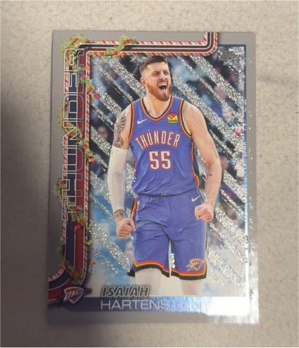 2025-26 Topps Holiday #H95 Isaiah Hartenstein — front