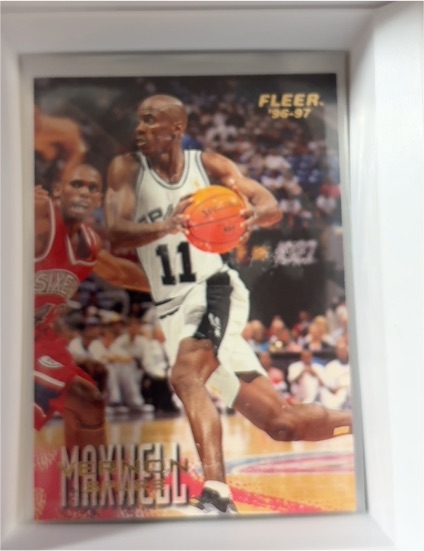 1996-97 Fleer #248 Vernon Maxwell — front