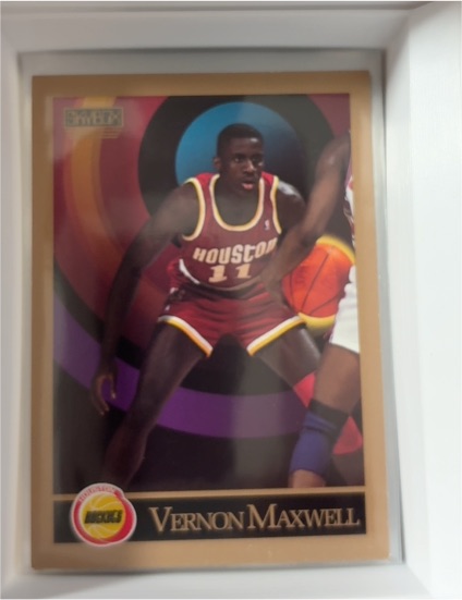 1990-91 SkyBox #109 Vernon Maxwell — front