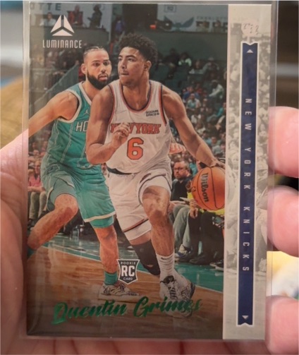 2021-22 Panini Chronicles Luminance #256 Quentin Grimes — front